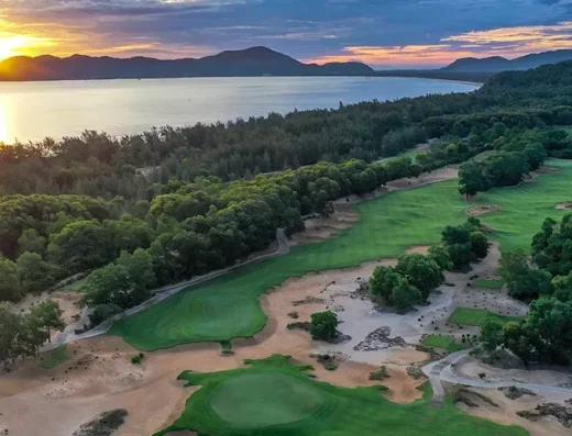 Laguna Golf Lang Co 클럽하우스 - Banyan Tree 통합 단지 골프