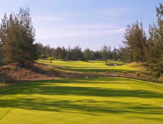 Montgomerie Links Vietnam 페어웨이 - 콜린 몽고메리 설계 골프장